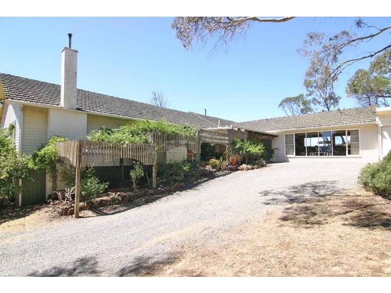 9035 Port Fairy Road, Ararat VIC 3377