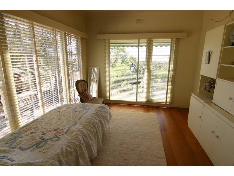 9035 Port Fairy Road, Ararat VIC 3377