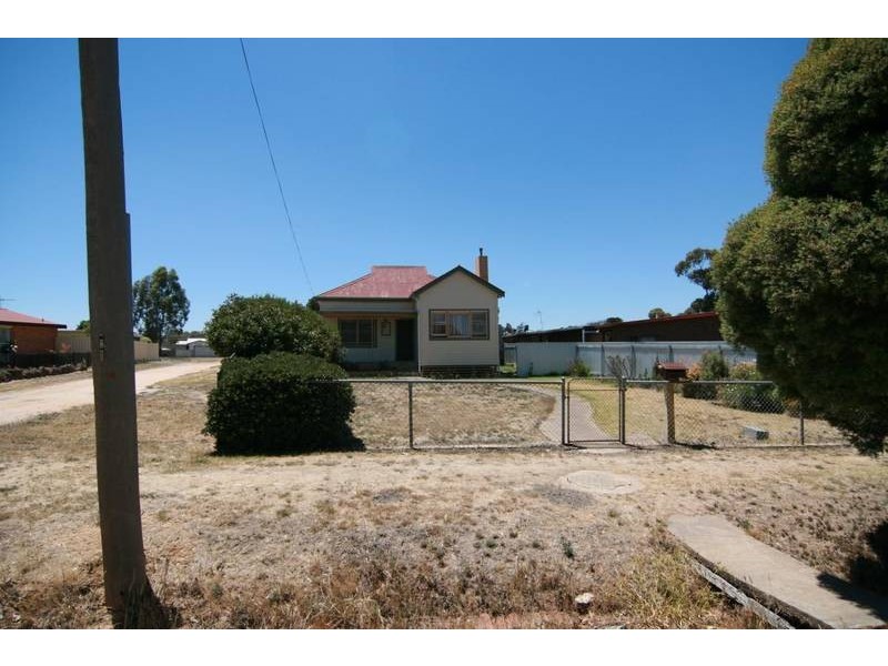12 Blake street, Ararat VIC 3377