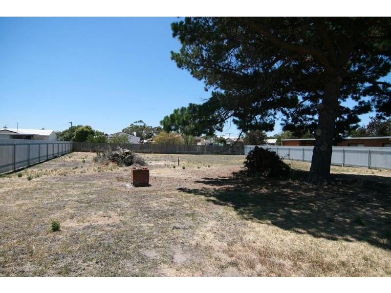 12 Blake street, Ararat VIC 3377