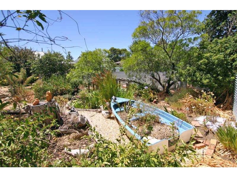 30 Benbow Street, Ararat VIC 3377