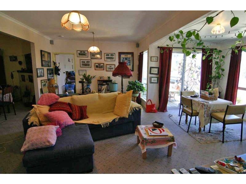 30 Benbow Street, Ararat VIC 3377