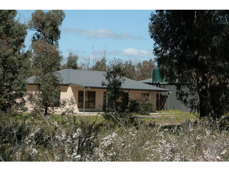 166 Mannequin Road, Moyston VIC 3377