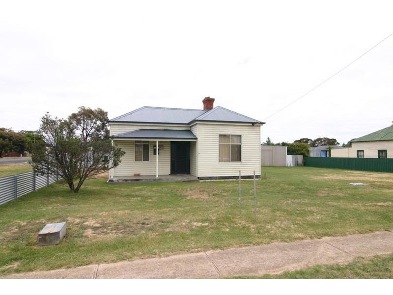 9 Grano Street, Ararat VIC 3377