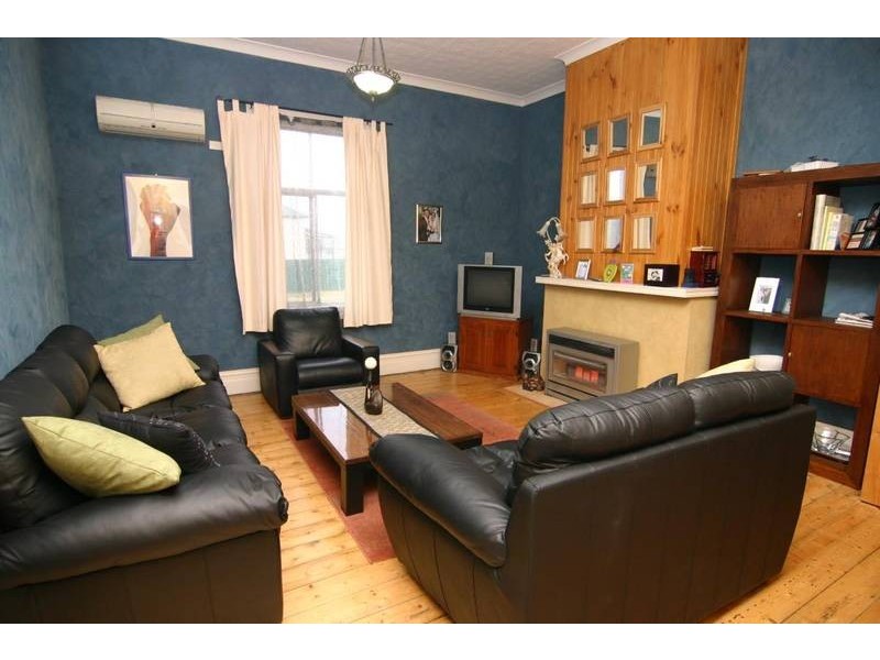 9 Grano Street, Ararat VIC 3377