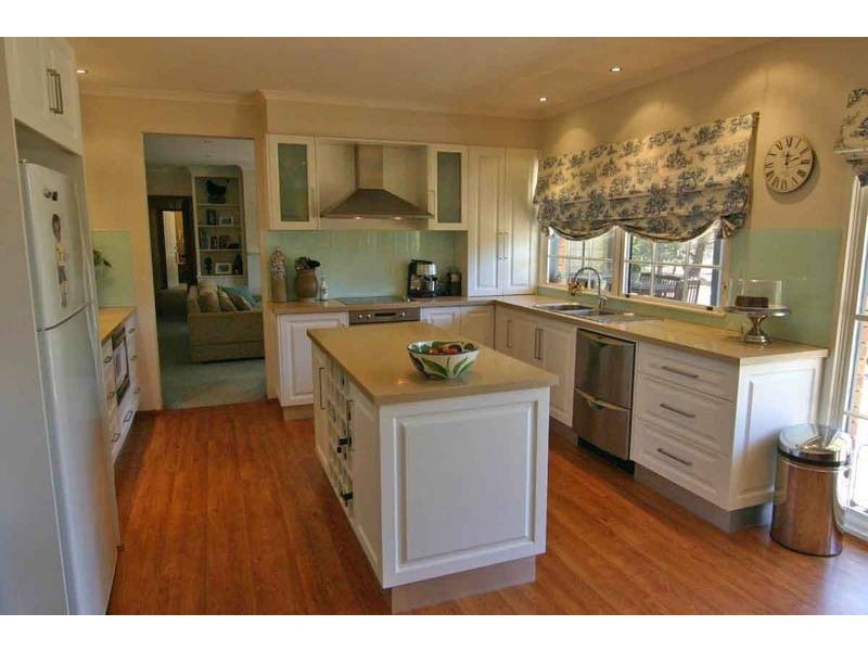 No 113 Burke Road, Ararat VIC 3377