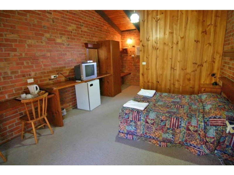 24 Seaby Street, Stawell VIC 3380