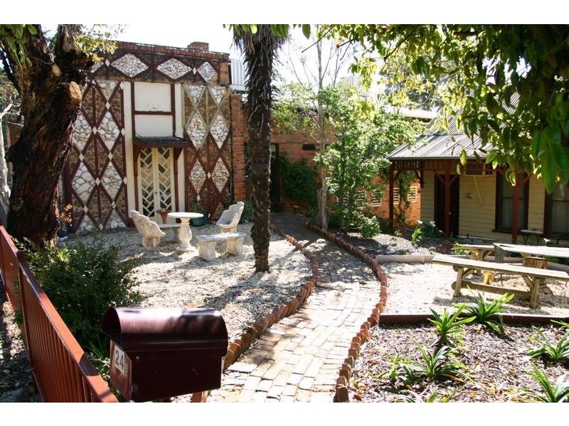 24 Seaby Street, Stawell VIC 3380