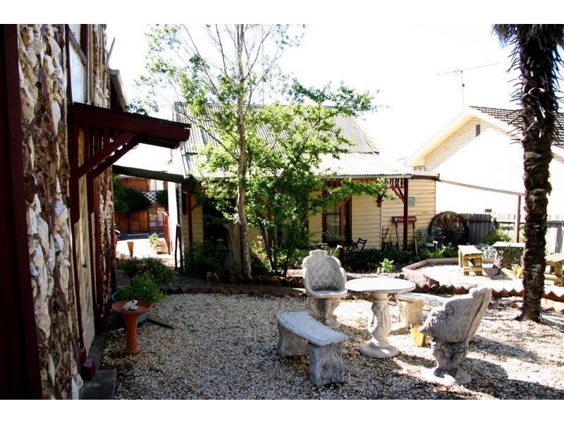 24 Seaby Street, Stawell VIC 3380