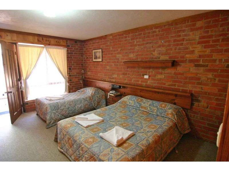 24 Seaby Street, Stawell VIC 3380