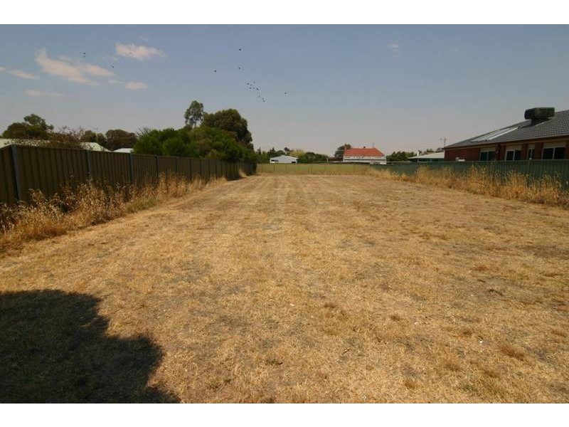 29 Best Street, Ararat VIC 3377