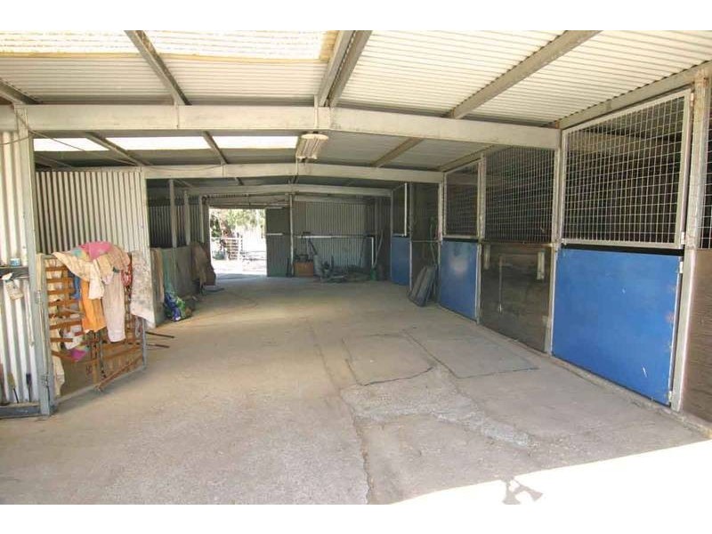 32 Railway Road, Ararat VIC 3377