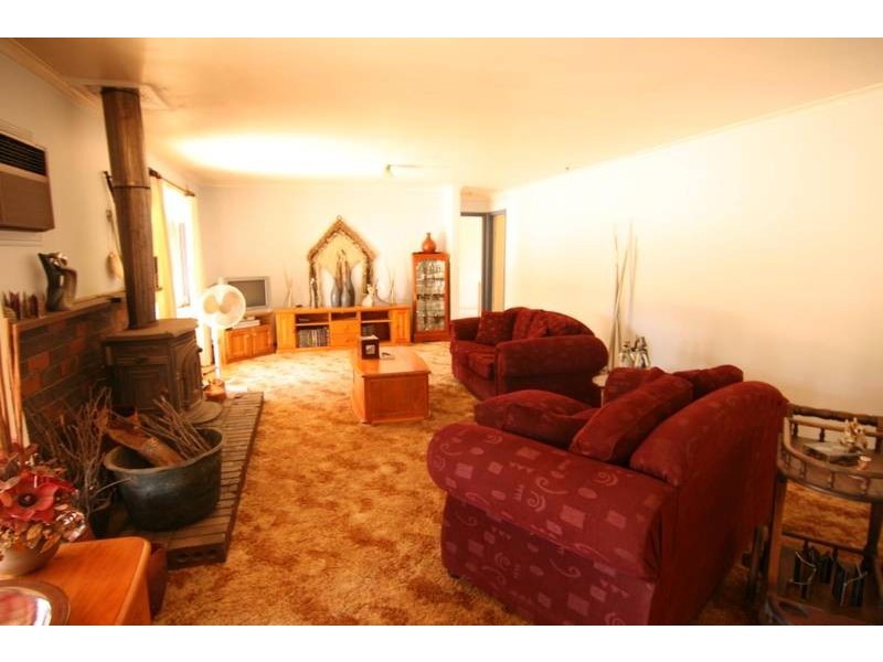 17 Forster Lane, Landsborough VIC 3384