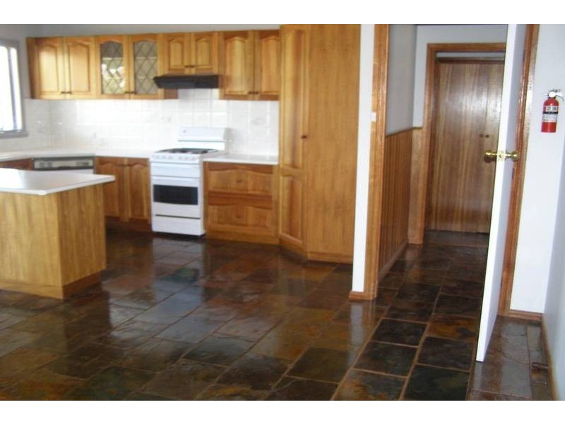 13 Campbell Street, Ararat VIC 3377