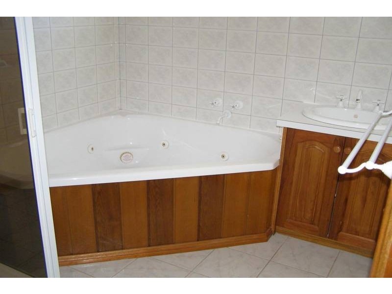 13 Campbell Street, Ararat VIC 3377