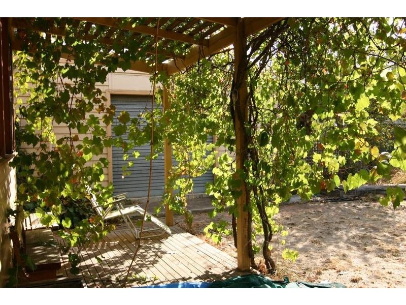 8 Minton Street, Ararat VIC 3377