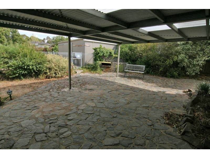 23 Henderson Street, Ararat VIC 3377