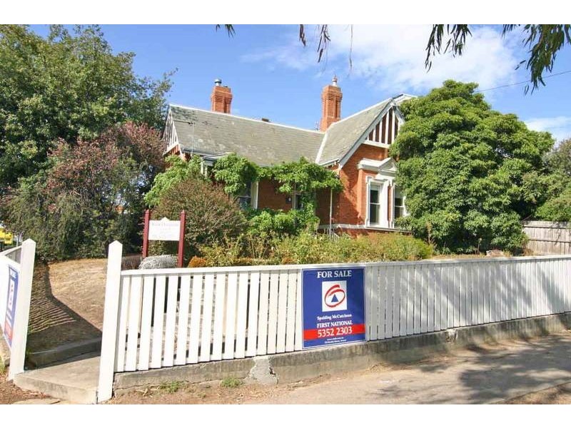 34 High Street, Ararat VIC 3377