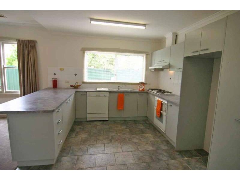 97 Moore Street, Ararat VIC 3377