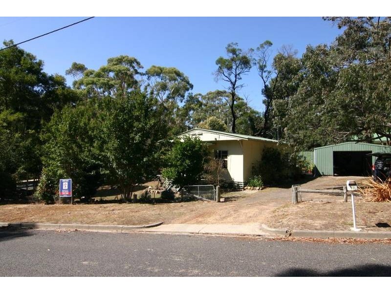 12 Sundial Avenue, Halls Gap VIC 3381