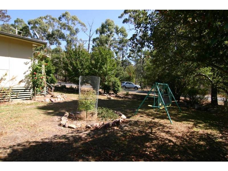 12 Sundial Avenue, Halls Gap VIC 3381