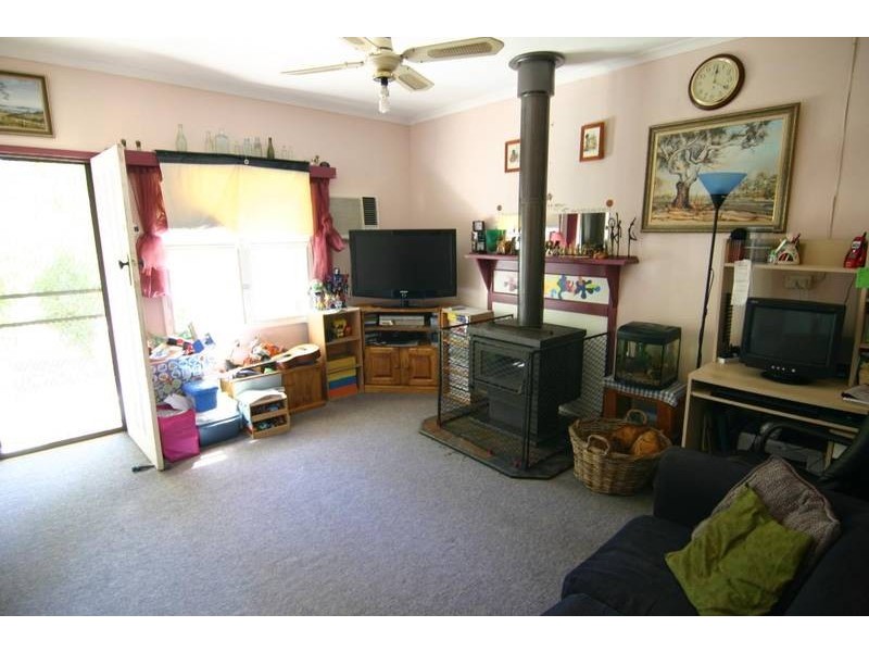 12 Sundial Avenue, Halls Gap VIC 3381