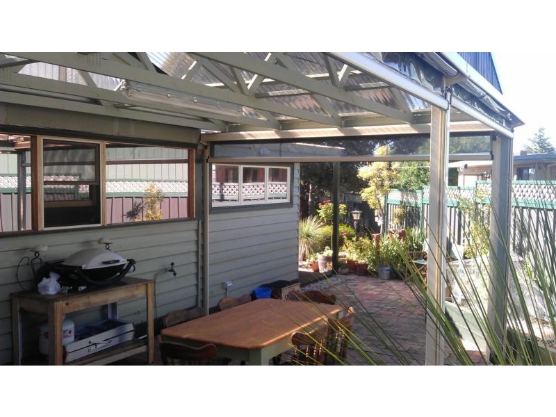 5 George Road, Ararat VIC 3377