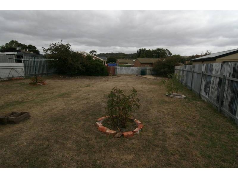 5 Queens Avenue, Ararat VIC 3377