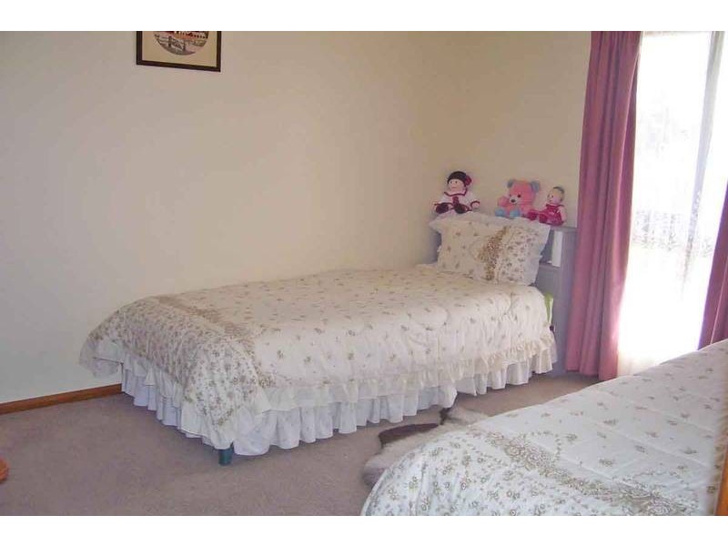 1546 Pyrenees Highway, Amphitheatre VIC 3468