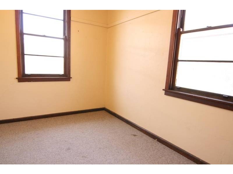 25 Montgomery Street, Ararat VIC 3377