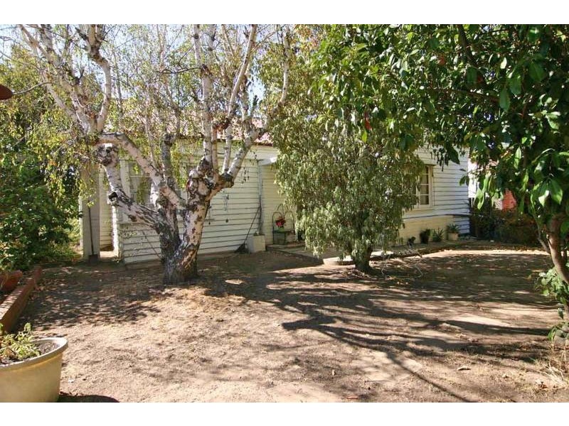 10 Baird Street, Ararat VIC 3377
