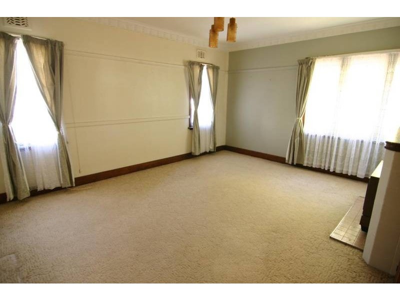 10 Baird Street, Ararat VIC 3377