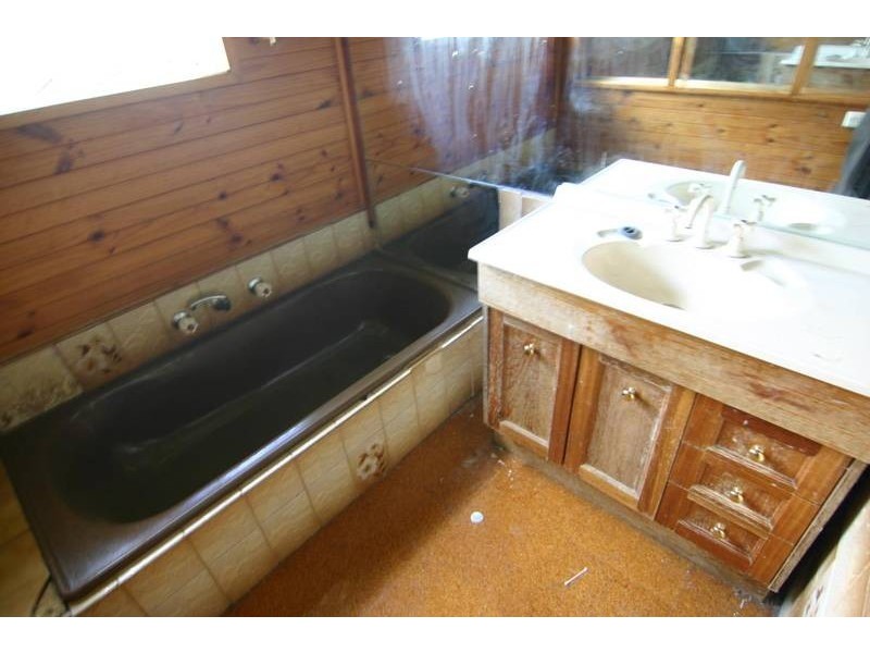 28 Brooke Street, Moyston VIC 3377