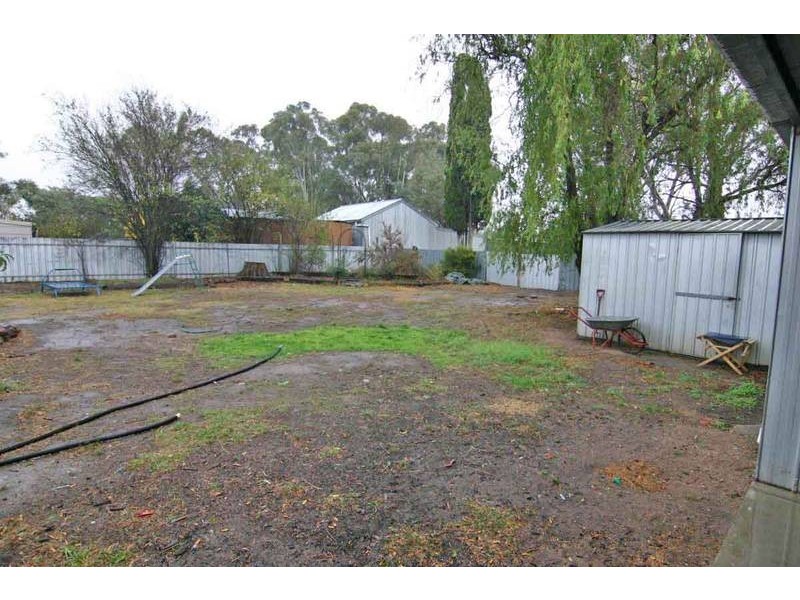10 Smith Street, Ararat VIC 3377