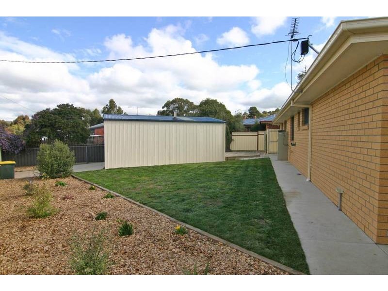 7 Gossip Avenue, Ararat VIC 3377