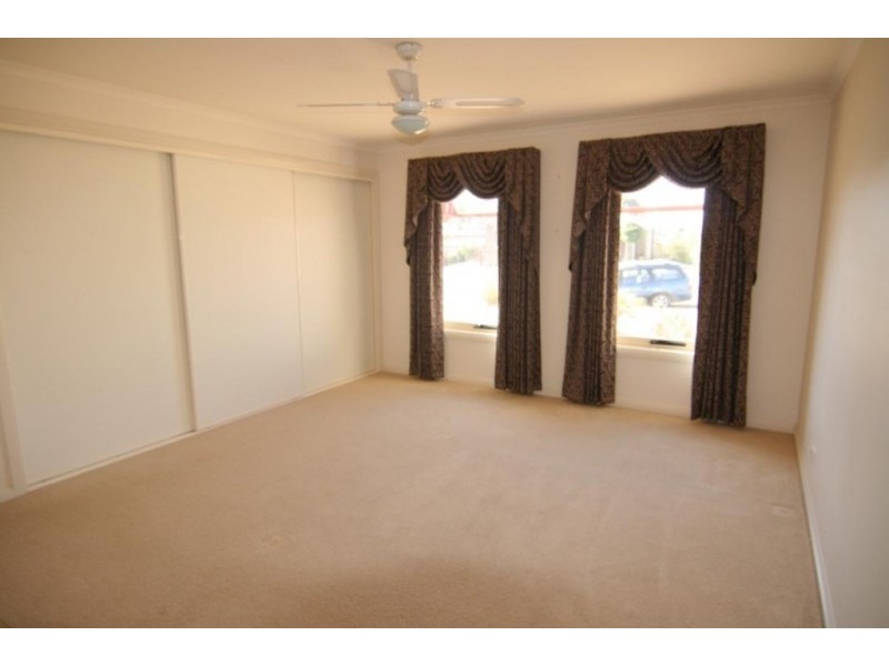 11 Kims Close, Ararat VIC 3377