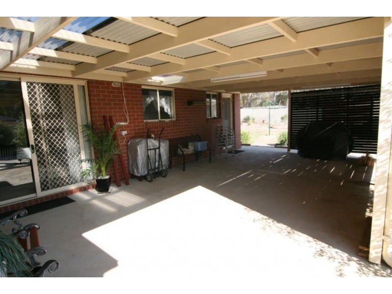 11 Kims Close, Ararat VIC 3377