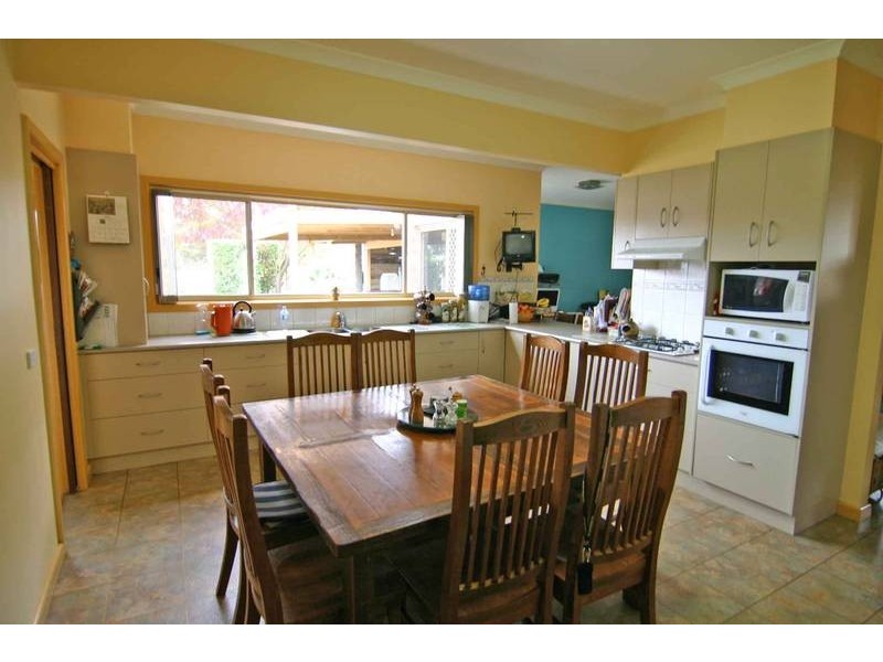 9 Toutcher Road, Ararat VIC 3377