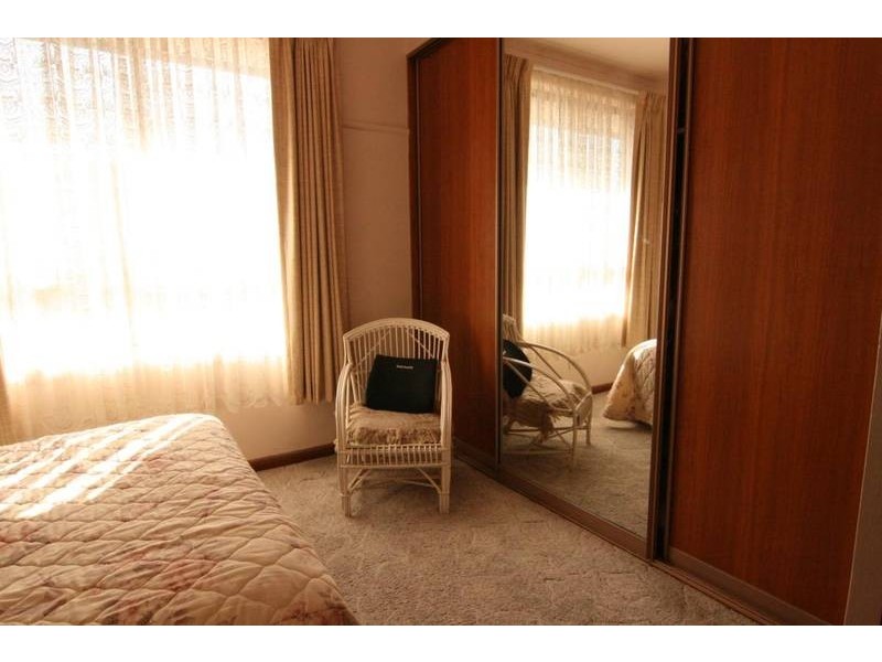 13 Murphy Street, Ararat VIC 3377