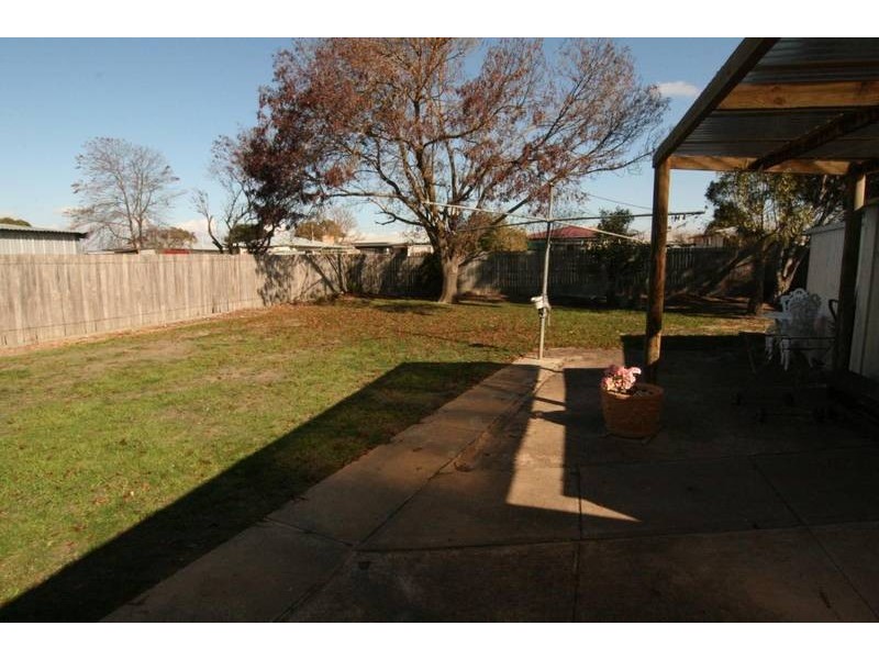 13 Murphy Street, Ararat VIC 3377