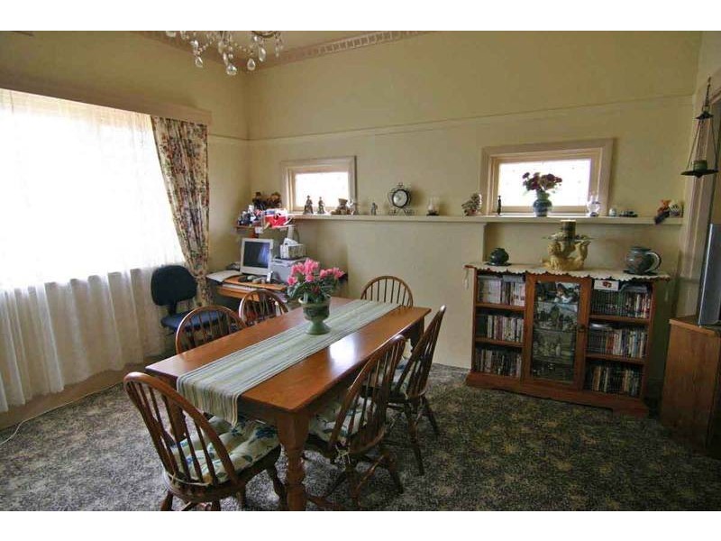 15 McGibbony Street, Ararat VIC 3377