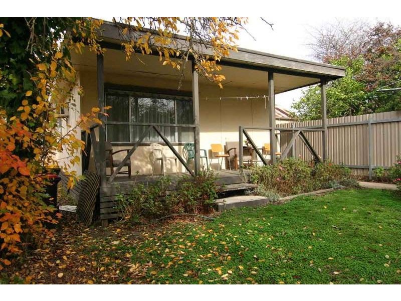 15 McGibbony Street, Ararat VIC 3377