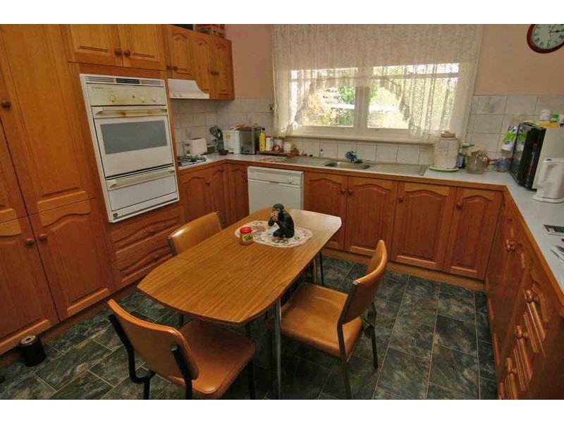 83 Banfield Street, Ararat VIC 3377