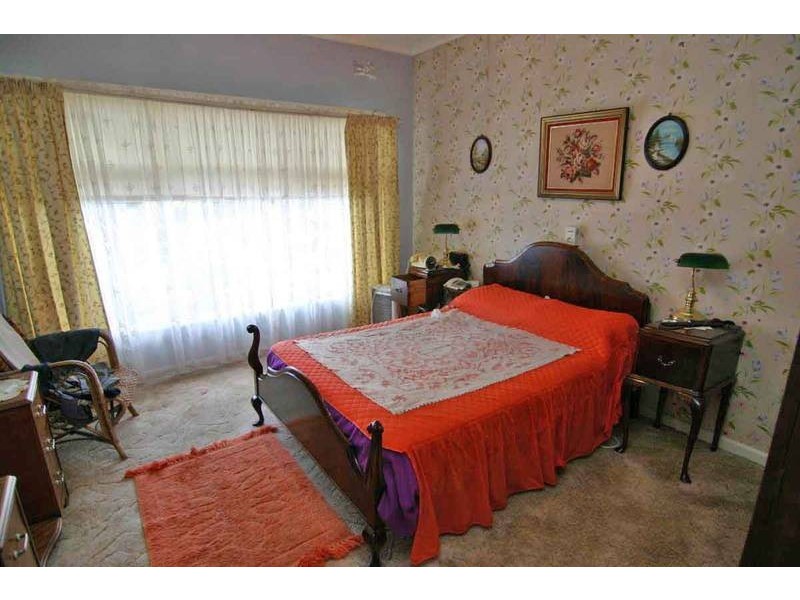 83 Banfield Street, Ararat VIC 3377