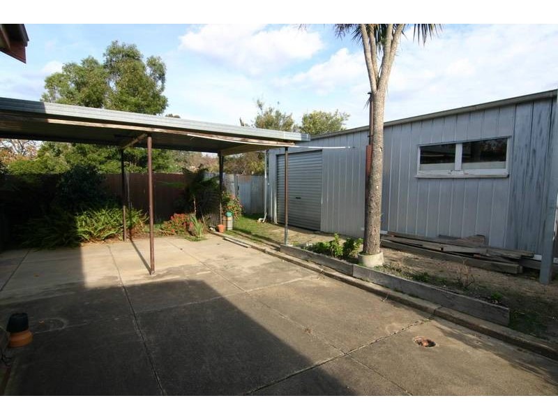 83 Banfield Street, Ararat VIC 3377