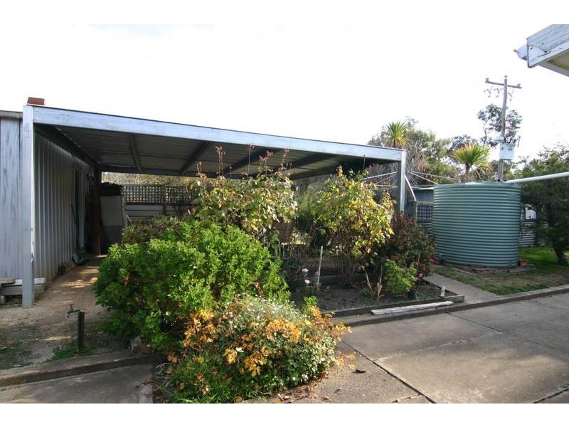 83 Banfield Street, Ararat VIC 3377