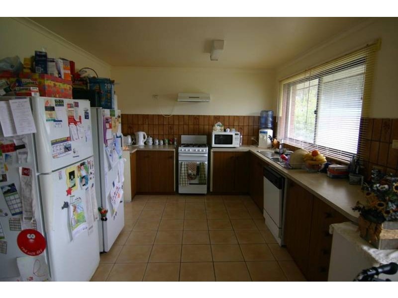 10 Thompson, Ararat VIC 3377