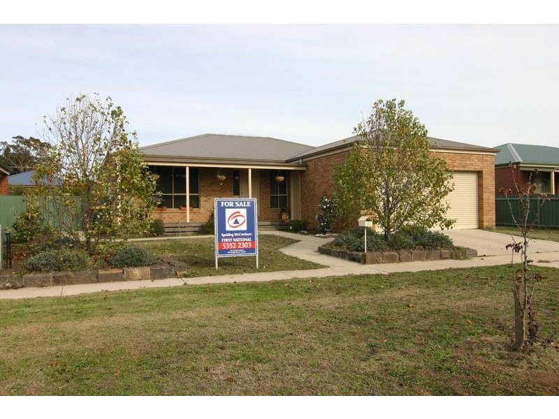 32 McNeil Street, Ararat VIC 3377