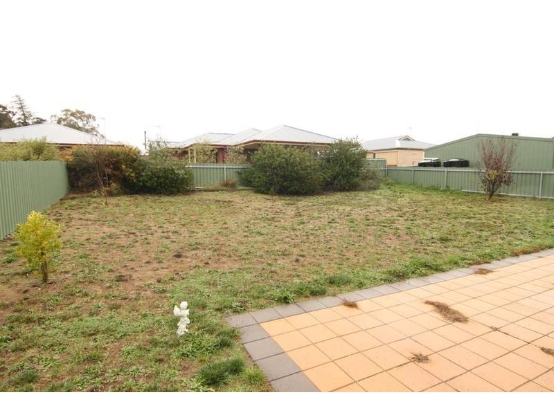 32 McNeil Street, Ararat VIC 3377