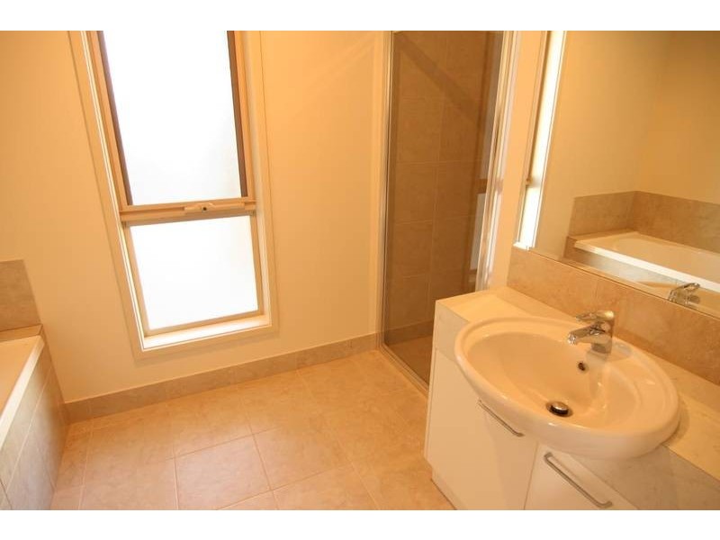 1/63 Viewpoint, Ararat VIC 3377